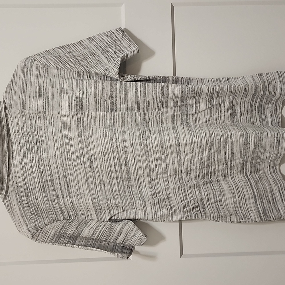 Hurely Short Sleeve - Picture 3 of 8